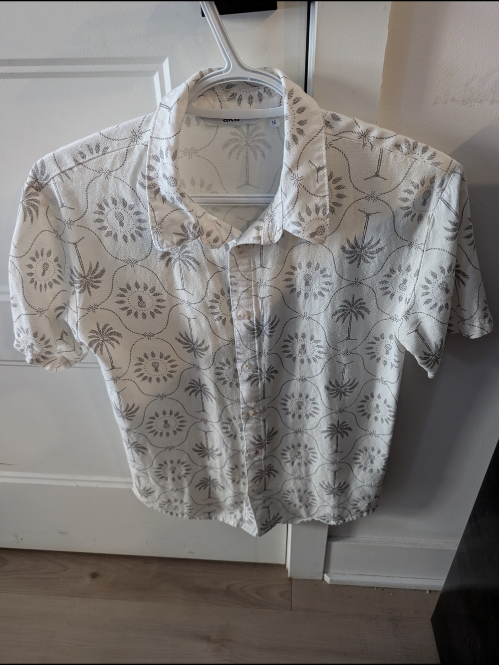 AKA Brand White Short-Sleeve Palm Print Shirt